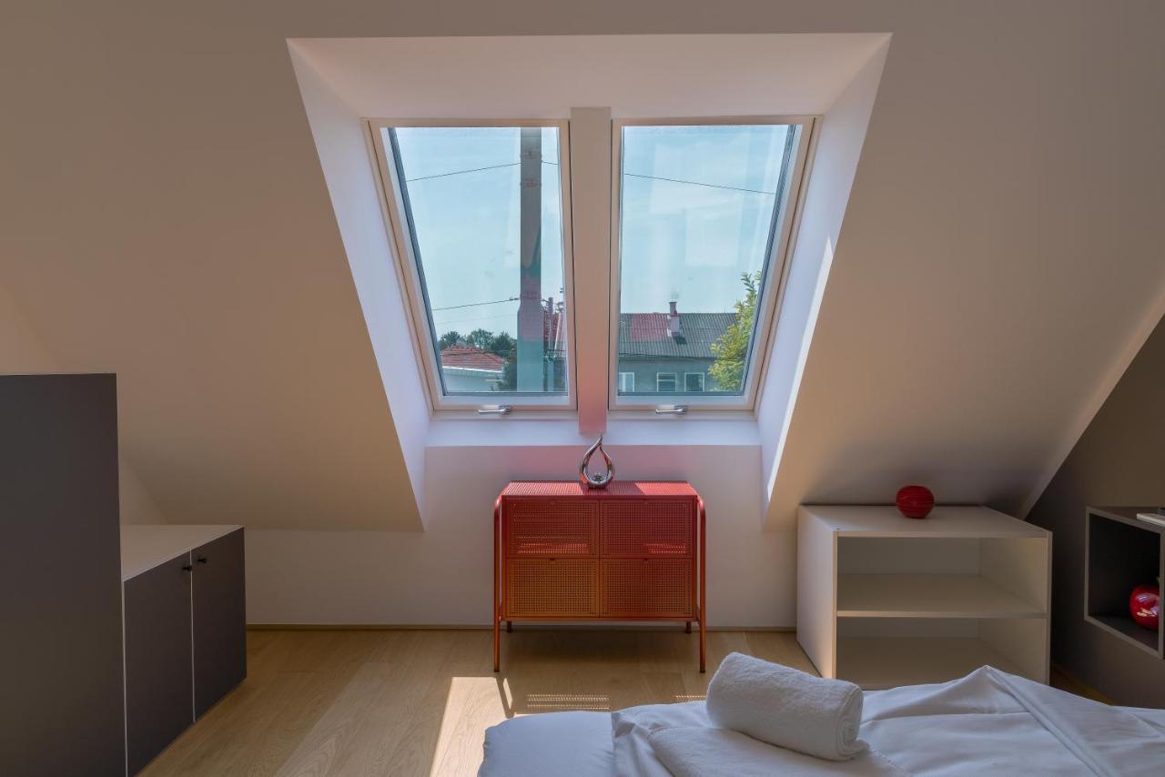 Maureen Lovely 2 Bedroom Unit With Community Pool Вена Экстерьер фото